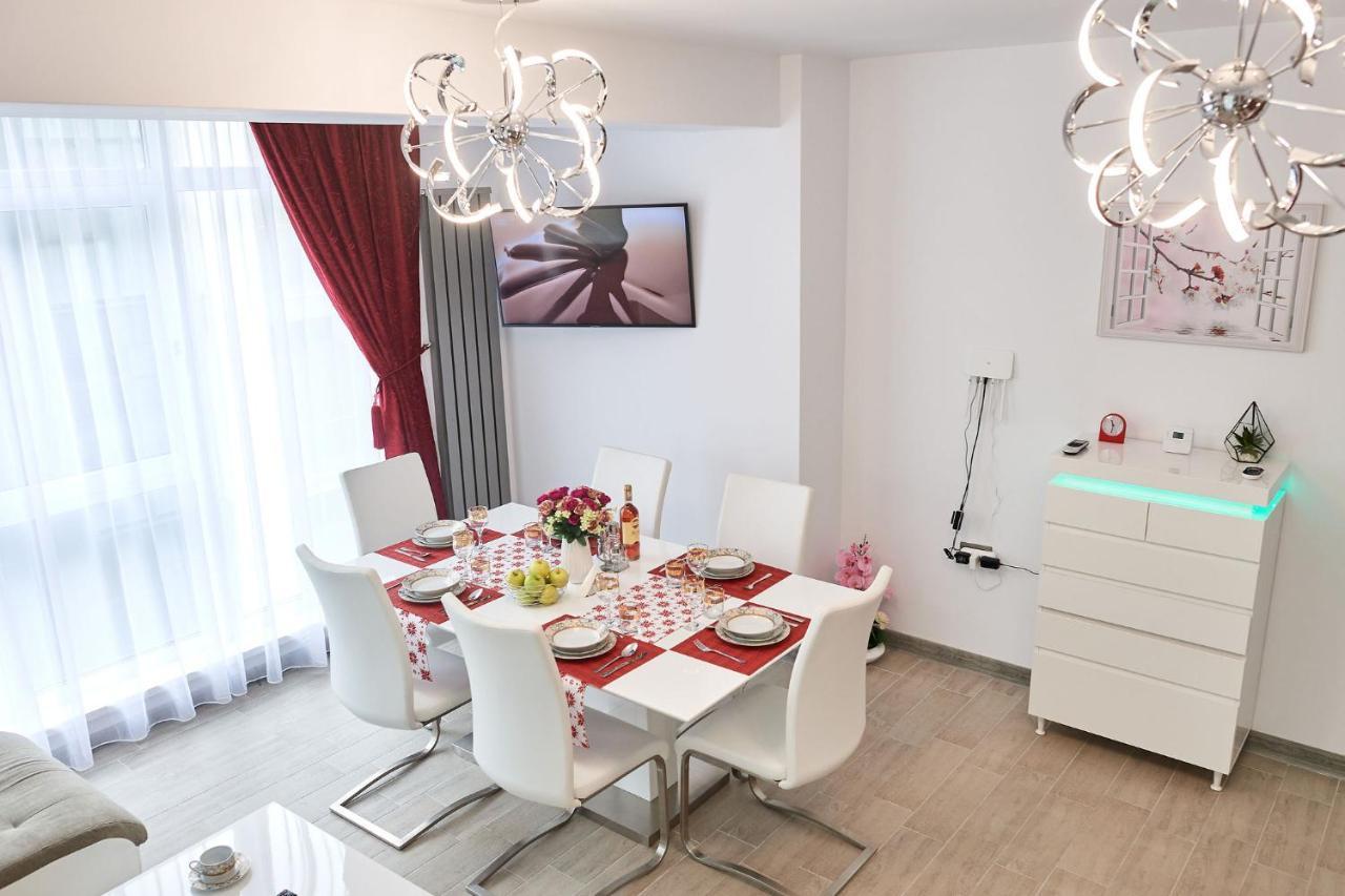 Nety House N Pool Mamaia